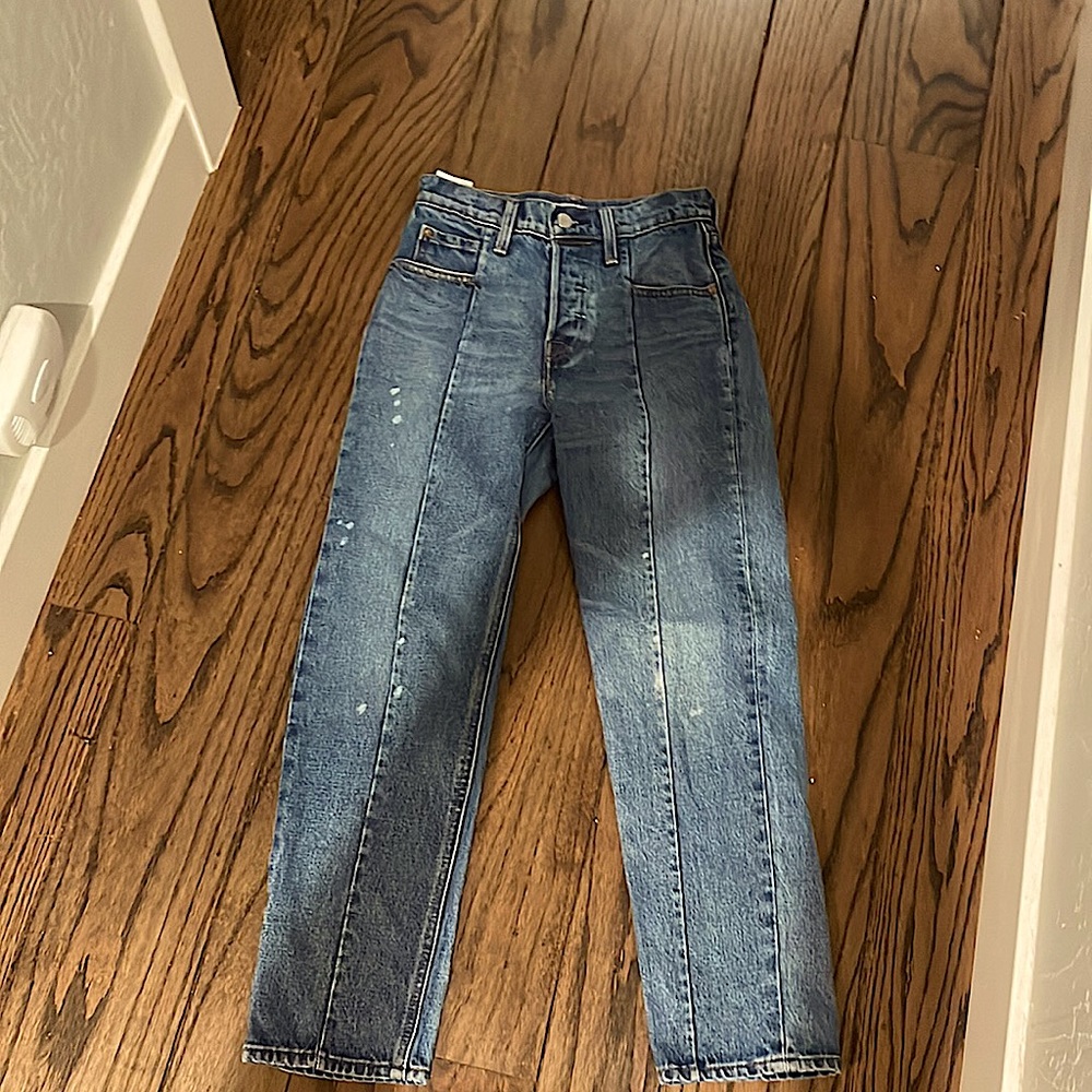 Levi’s Jeans